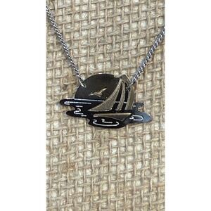 Beeline Sailboat Pendant Necklace Silver Gold Tone Nautical Beach Sunset Charm